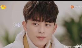 邓论吃瓜眼神,洞察社会现象的犀利眼神