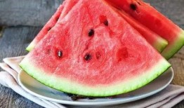 高糖吃瓜,高糖吃瓜，揭秘夏日消暑新风尚