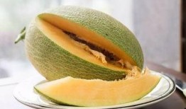 吃哈密瓜喉咙很甜,喉咙甘甜的奇妙体验